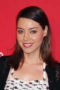 Aubrey Plaza on the Healing Power of Zombies