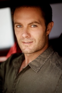 Raising Hope’s Garret Dillahunt Reflects on Deadwood, Any Day Now, and the Importance of Keeping It Different